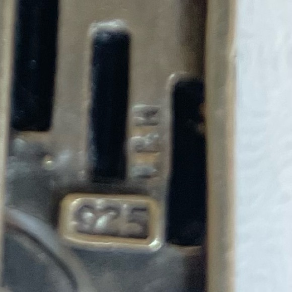 Vintage sterling black spinel & marcasite pendant - Picture 3 of 3